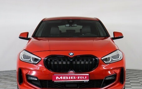 BMW 1 серия, 2019 год, 2 480 000 рублей, 4 фотография