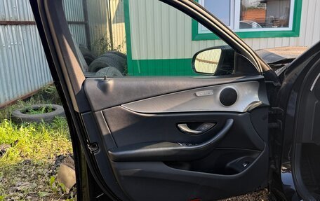Mercedes-Benz E-Класс, 2017 год, 1 299 000 рублей, 15 фотография
