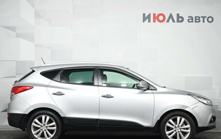 Hyundai ix35 I рестайлинг, 2011 год, 950 000 рублей, 9 фотография