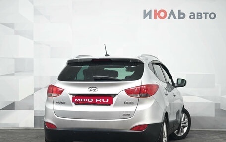 Hyundai ix35 I рестайлинг, 2011 год, 950 000 рублей, 7 фотография