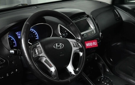 Hyundai ix35 I рестайлинг, 2011 год, 950 000 рублей, 17 фотография