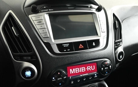 Hyundai ix35 I рестайлинг, 2011 год, 950 000 рублей, 15 фотография
