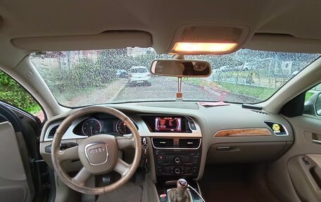 Audi A4, 2009 год, 1 000 000 рублей, 10 фотография