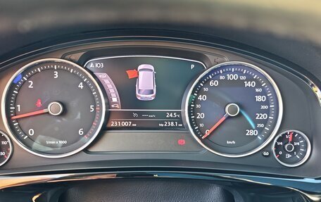 Volkswagen Touareg III, 2016 год, 2 700 000 рублей, 8 фотография