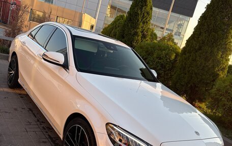 Mercedes-Benz C-Класс, 2018 год, 3 100 000 рублей, 3 фотография