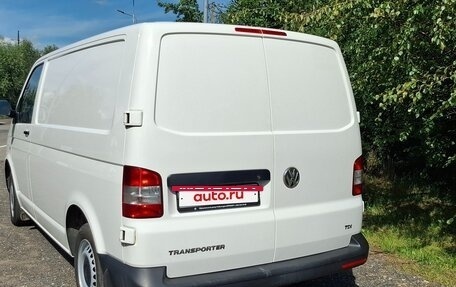 Volkswagen Transporter T5 рестайлинг, 2014 год, 2 100 000 рублей, 3 фотография