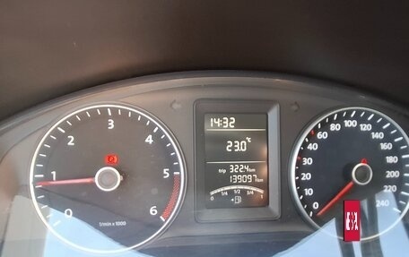 Volkswagen Transporter T5 рестайлинг, 2014 год, 2 100 000 рублей, 9 фотография
