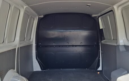 Volkswagen Transporter T5 рестайлинг, 2014 год, 2 100 000 рублей, 15 фотография