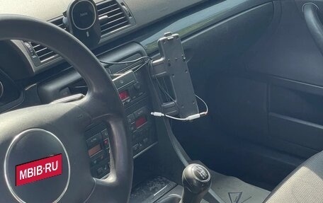 Audi A4, 2001 год, 360 000 рублей, 10 фотография