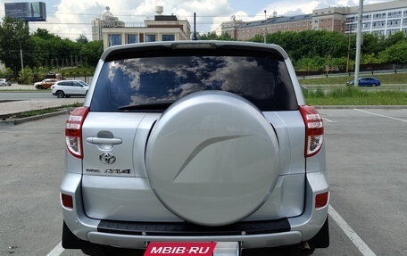 Toyota RAV4, 2010 год, 1 300 000 рублей, 8 фотография