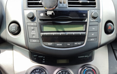 Toyota RAV4, 2010 год, 1 300 000 рублей, 10 фотография