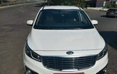 KIA Carnival III, 2018 год, 3 650 000 рублей, 3 фотография