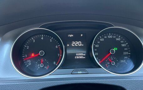Volkswagen Golf VII, 2013 год, 899 000 рублей, 15 фотография