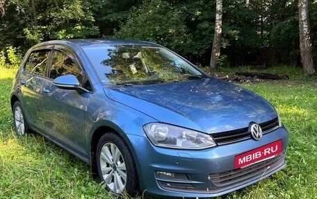 Volkswagen Golf VII, 2013 год, 899 000 рублей, 3 фотография
