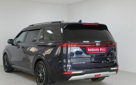 KIA Carnival, 2021 год, 3 299 900 рублей, 6 фотография
