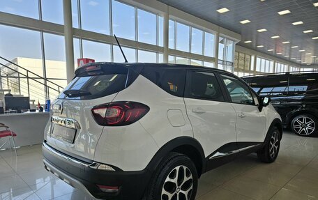 Renault Kaptur I рестайлинг, 2020 год, 1 685 000 рублей, 10 фотография