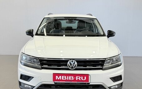 Volkswagen Tiguan II, 2019 год, 2 747 000 рублей, 33 фотография