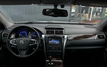 Toyota Camry, 2015 год, 2 370 000 рублей, 13 фотография