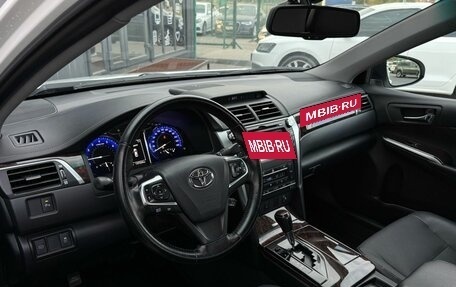 Toyota Camry, 2015 год, 2 370 000 рублей, 10 фотография