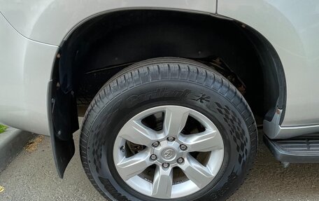 Toyota Land Cruiser Prado 150 рестайлинг 2, 2013 год, 4 170 000 рублей, 11 фотография