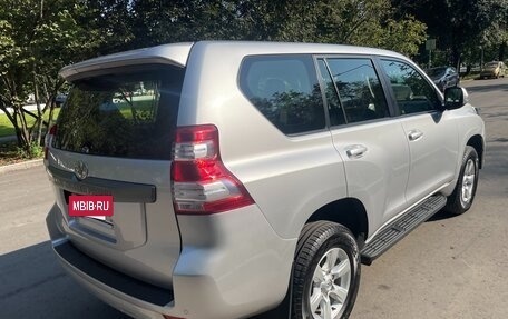 Toyota Land Cruiser Prado 150 рестайлинг 2, 2013 год, 4 170 000 рублей, 4 фотография