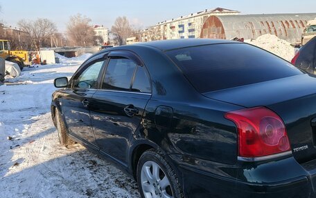 Toyota Avensis III рестайлинг, 2005 год, 580 000 рублей, 3 фотография