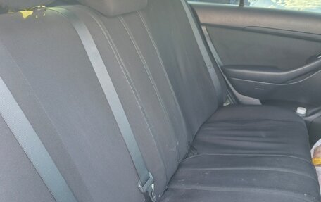 Toyota Avensis III рестайлинг, 2005 год, 580 000 рублей, 8 фотография