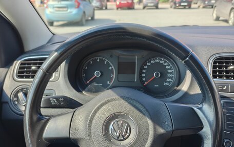 Volkswagen Polo VI (EU Market), 2013 год, 970 000 рублей, 14 фотография