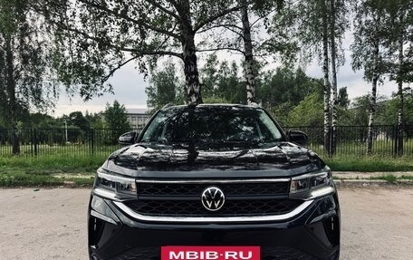 Volkswagen Taos, 2021 год, 1 720 000 рублей, 2 фотография