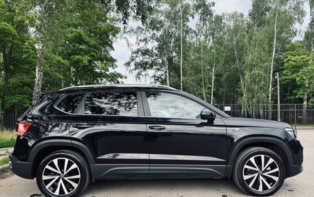 Volkswagen Taos, 2021 год, 1 720 000 рублей, 4 фотография