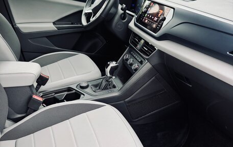 Volkswagen Taos, 2021 год, 1 720 000 рублей, 12 фотография