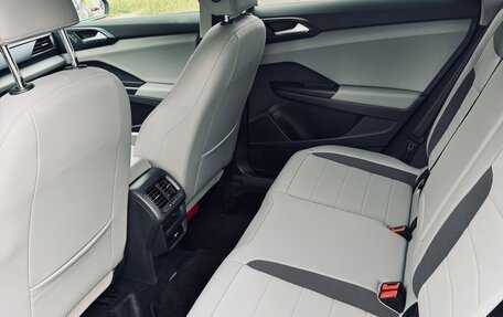 Volkswagen Taos, 2021 год, 1 720 000 рублей, 13 фотография