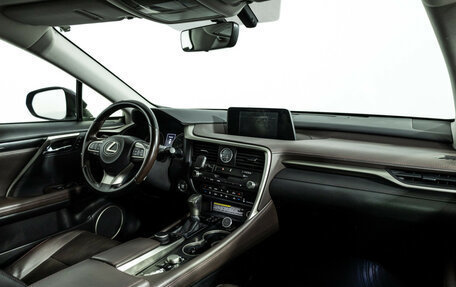 Lexus RX IV рестайлинг, 2017 год, 2 900 000 рублей, 10 фотография