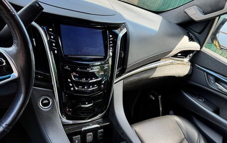 Cadillac Escalade IV, 2018 год, 27 фотография