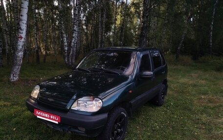 Chevrolet Niva I рестайлинг, 2004 год, 250 000 рублей, 9 фотография