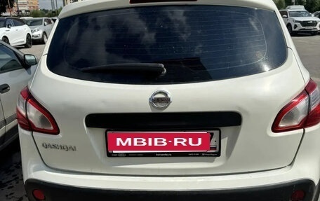 Nissan Qashqai, 2010 год, 950 000 рублей, 3 фотография