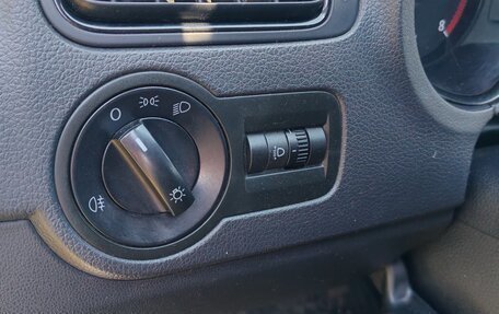 Volkswagen Polo VI (EU Market), 2013 год, 615 000 рублей, 11 фотография