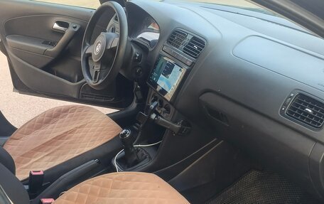 Volkswagen Polo VI (EU Market), 2012 год, 600 000 рублей, 6 фотография
