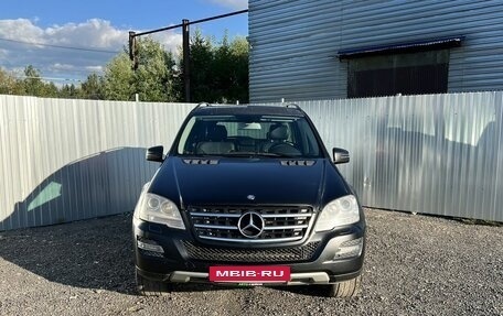 Mercedes-Benz M-Класс, 2011 год, 1 545 000 рублей, 3 фотография