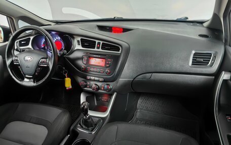 KIA cee'd III, 2012 год, 898 000 рублей, 13 фотография