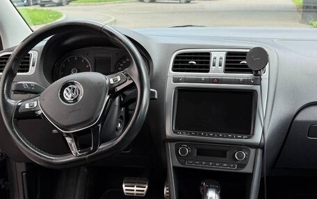 Volkswagen Polo VI (EU Market), 2016 год, 1 115 000 рублей, 16 фотография