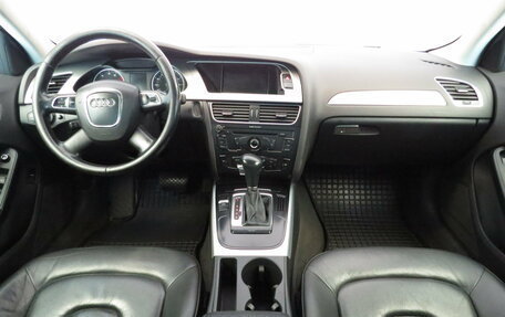 Audi A4, 2010 год, 980 000 рублей, 6 фотография