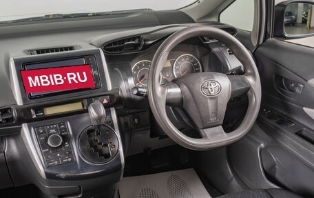 Toyota Wish II, 2010 год, 999 000 рублей, 9 фотография
