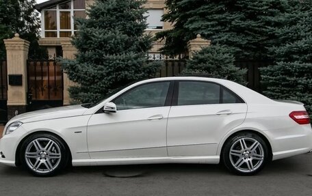 Mercedes-Benz E-Класс, 2012 год, 2 099 000 рублей, 12 фотография