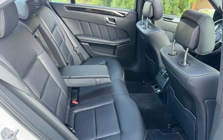 Mercedes-Benz E-Класс, 2012 год, 2 099 000 рублей, 27 фотография
