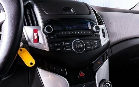 Chevrolet Cruze II, 2013 год, 880 000 рублей, 9 фотография