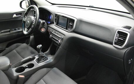 KIA Sportage IV рестайлинг, 2019 год, 2 100 000 рублей, 12 фотография