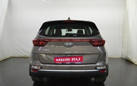 KIA Sportage IV рестайлинг, 2019 год, 2 100 000 рублей, 6 фотография