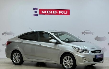 Hyundai Solaris II рестайлинг, 2011 год, 799 000 рублей, 3 фотография