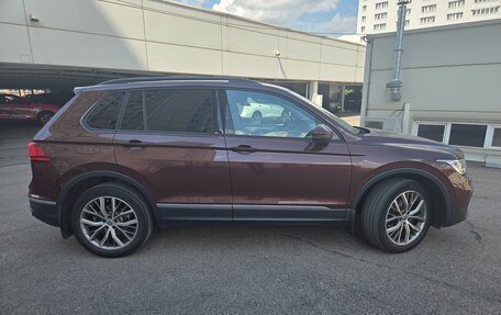 Volkswagen Tiguan II, 2021 год, 2 490 000 рублей, 5 фотография